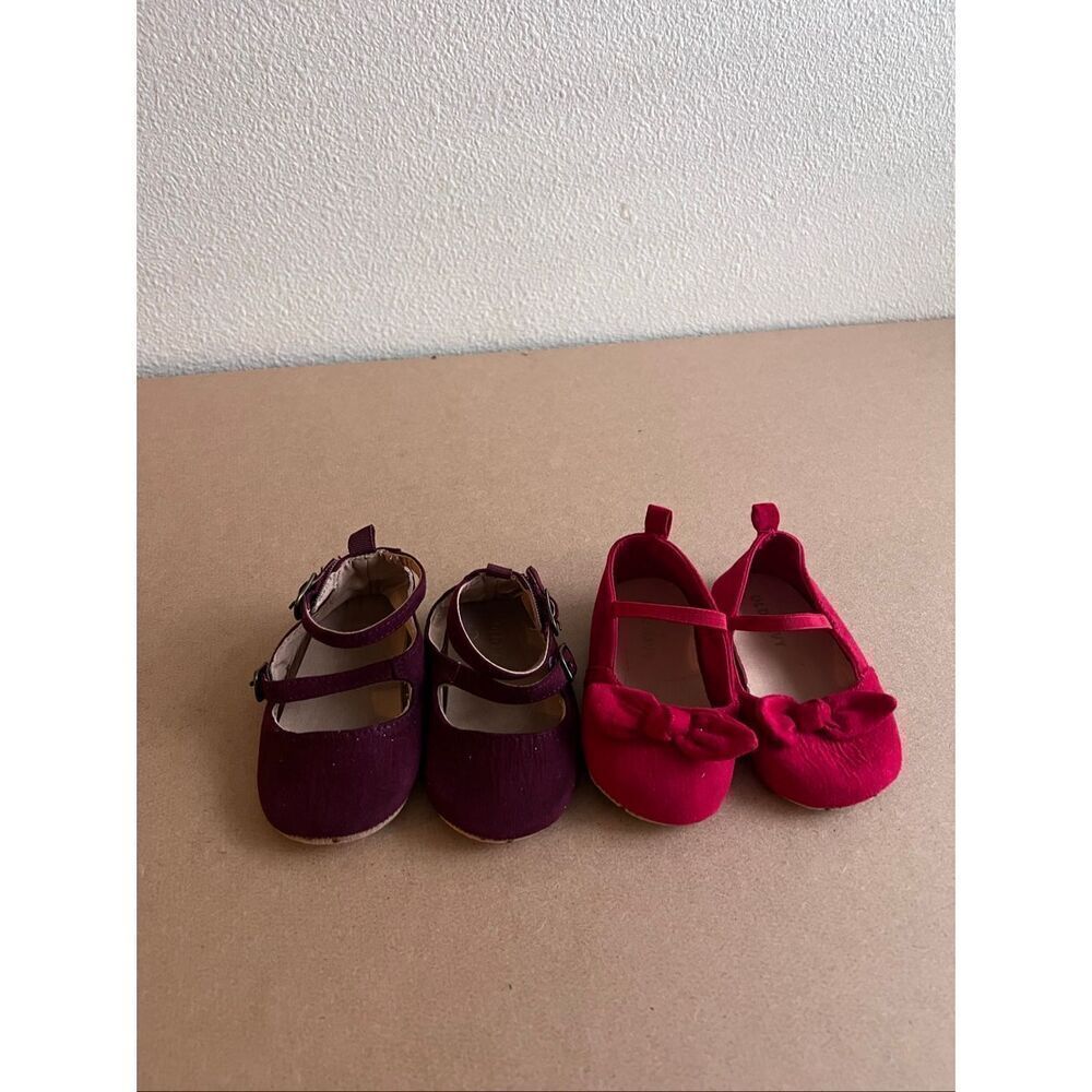 Old navy baby shoes size 6-12 months